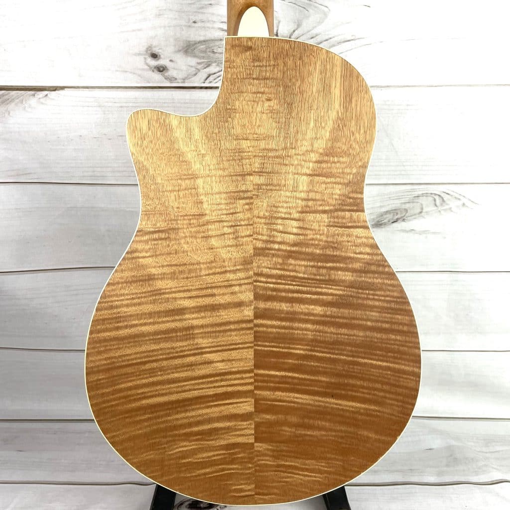 Royall Resonators Flame Maple Natural Finish Tricone Cutaway Resonator With Wide Range Ultra