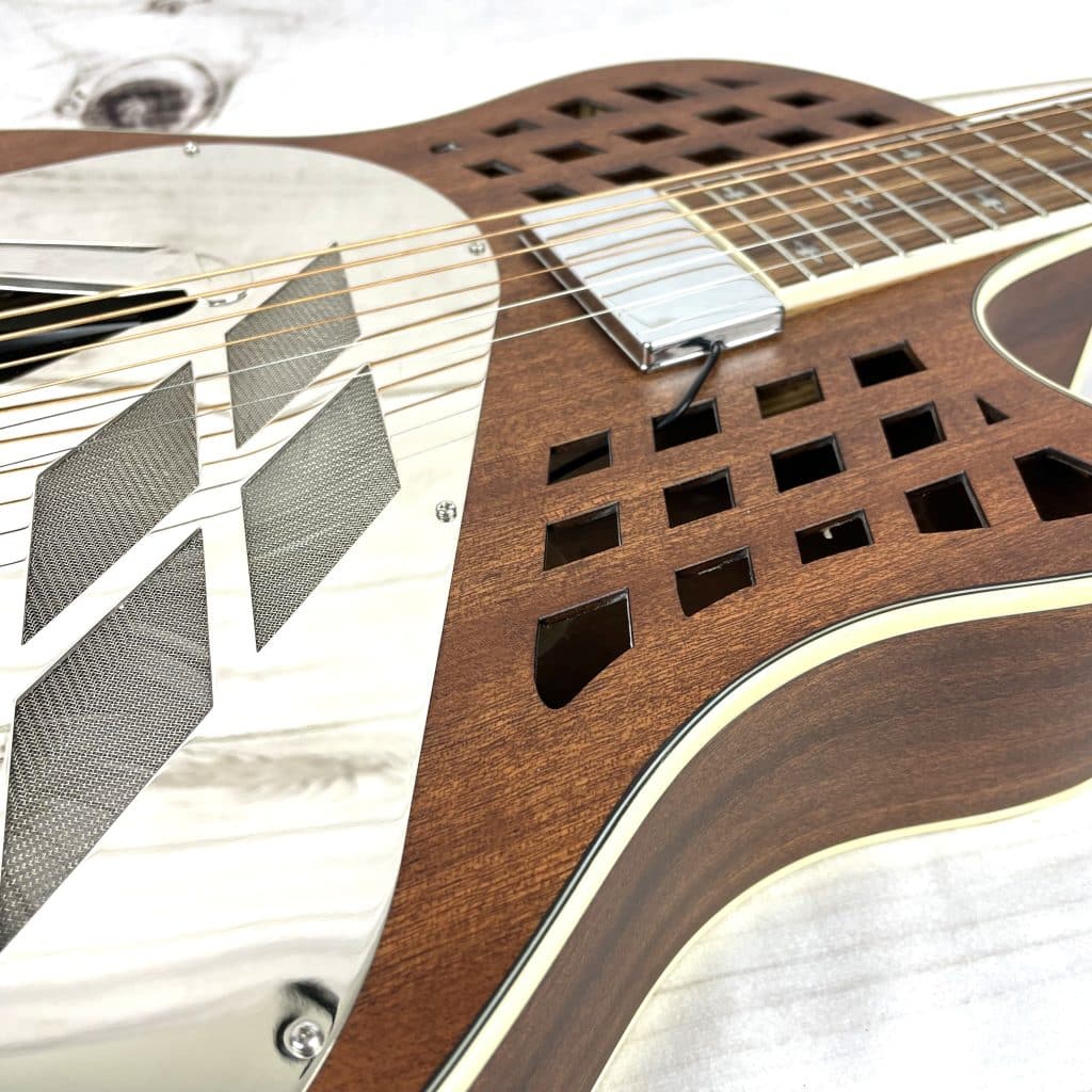 Royall Resonators Sapele Mahogany Tricone Cutaway Resonator With Wide Range Ultra Slim Resonator