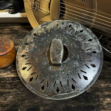 Royall Resonators Custom Covers Relic Copper Singlecone "Chickenfoot" Biscuit Resonator Cover