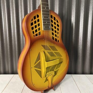 Royall #220413 FS Trifecta Classic Vintage Cherryburst Tricone Resonator Guitar