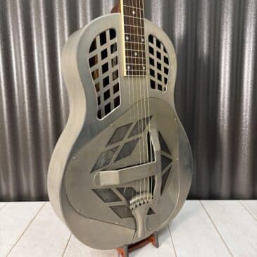 Royall #220439 "Lefty" FS 399 Trifecta Classic Antique Steel Tricone Resonator Guitar