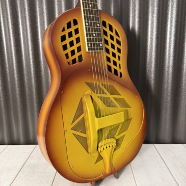 Royall #220404 FS Trifecta Classic Vintage Cherryburst Tricone Resonator Guitar